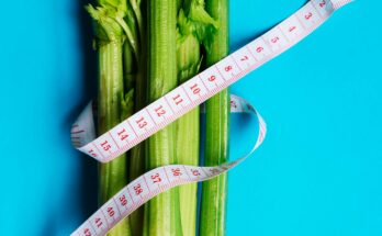 Seven strategies proven to work on sustainable weight loss.